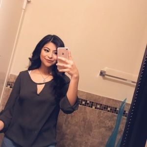 Meet your Posher, Leslie